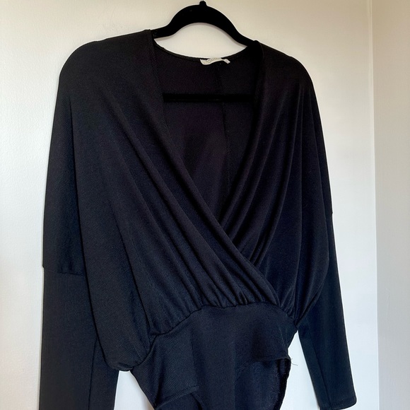 Zara stretchy black cross bodysuit size small - Picture 2 of 2